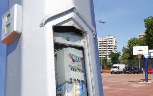 Sustav upravljanja rasvjetom igrališta Sustav upravljanja rasvjetom igrališta